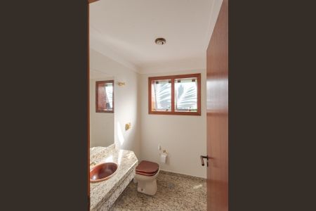 Casa para alugar com 400m², 4 quartos e 3 vagas Casa para alugar com 400m², 4 quartos e 3 vagasLavabo