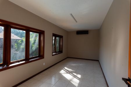 Casa para alugar com 400m², 4 quartos e 3 vagas Casa para alugar com 400m², 4 quartos e 3 vagasCasa de Hospedes
