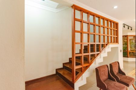 Casa para alugar com 400m², 4 quartos e 3 vagas Casa para alugar com 400m², 4 quartos e 3 vagasSala de Visitas