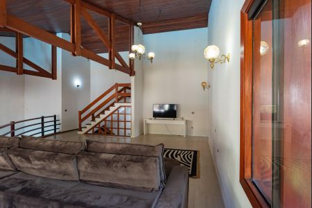 Casa para alugar com 400m², 4 quartos e 3 vagas Casa para alugar com 400m², 4 quartos e 3 vagasSala de TV