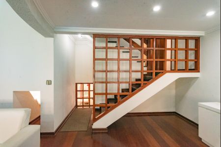 Casa para alugar com 400m², 4 quartos e 3 vagas Casa para alugar com 400m², 4 quartos e 3 vagasSala de Estar