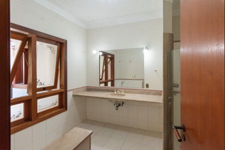 Casa para alugar com 400m², 4 quartos e 3 vagas Casa para alugar com 400m², 4 quartos e 3 vagasBanheiro da Suíte 4