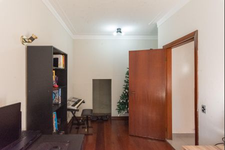 Casa para alugar com 400m², 4 quartos e 3 vagas Casa para alugar com 400m², 4 quartos e 3 vagasEscritório