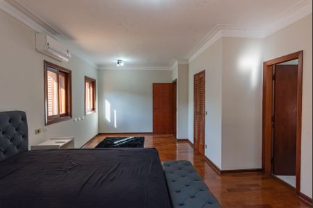 Casa para alugar com 400m², 4 quartos e 3 vagas Casa para alugar com 400m², 4 quartos e 3 vagasSuíte 3