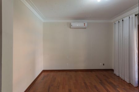 Casa para alugar com 400m², 4 quartos e 3 vagas Casa para alugar com 400m², 4 quartos e 3 vagasSuíte 4