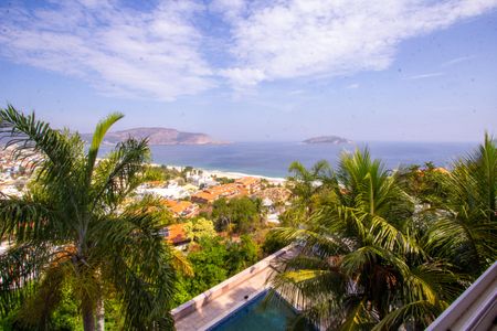 Casa para alugar com 500m², 6 quartos e 4 vagas Casa para alugar com 500m², 6 quartos e 4 vagasVista da Suíte 4