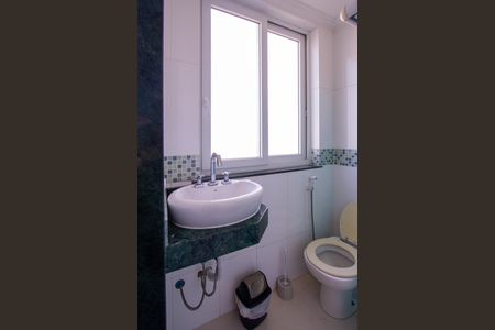 Casa para alugar com 500m², 6 quartos e 4 vagas Casa para alugar com 500m², 6 quartos e 4 vagasBanheiro da Suíte 4