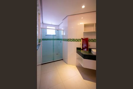 Casa para alugar com 500m², 6 quartos e 4 vagas Casa para alugar com 500m², 6 quartos e 4 vagasBanheiro da Suíte 3