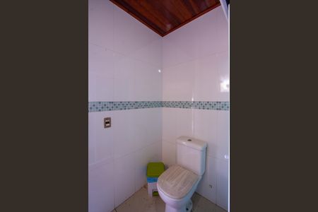 Casa para alugar com 500m², 6 quartos e 4 vagas Casa para alugar com 500m², 6 quartos e 4 vagasBanheiro externo 1