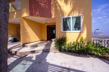 Casa para alugar com 500m², 6 quartos e 4 vagas Casa para alugar com 500m², 6 quartos e 4 vagasQuintal