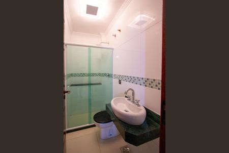 Casa para alugar com 500m², 6 quartos e 4 vagas Casa para alugar com 500m², 6 quartos e 4 vagasBanheiro da Suíte 2