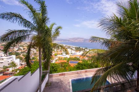 Casa para alugar com 500m², 6 quartos e 4 vagas Casa para alugar com 500m², 6 quartos e 4 vagasVista da Varanda da Sala 2