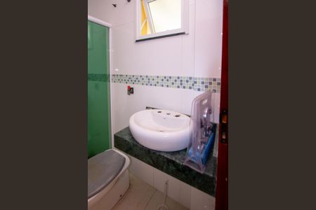 Casa para alugar com 500m², 6 quartos e 4 vagas Casa para alugar com 500m², 6 quartos e 4 vagasBanheiro de Serviço