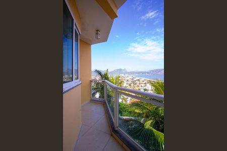 Casa para alugar com 500m², 6 quartos e 4 vagas Casa para alugar com 500m², 6 quartos e 4 vagasVaranda da Sala 1