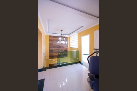 Casa para alugar com 500m², 6 quartos e 4 vagas Casa para alugar com 500m², 6 quartos e 4 vagasCorredor