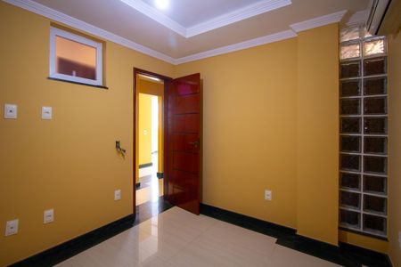 Casa para alugar com 500m², 6 quartos e 4 vagas Casa para alugar com 500m², 6 quartos e 4 vagasSuíte 2