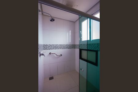 Casa para alugar com 500m², 6 quartos e 4 vagas Casa para alugar com 500m², 6 quartos e 4 vagasBanheiro da Suíte 1