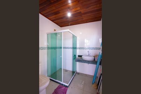 Casa para alugar com 500m², 6 quartos e 4 vagas Casa para alugar com 500m², 6 quartos e 4 vagasBanheiro externo 1