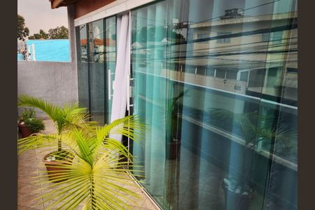 Casa à venda com 140m², 2 quartos e 2 vagas
