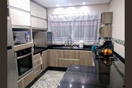 Casa à venda com 140m², 2 quartos e 2 vagas