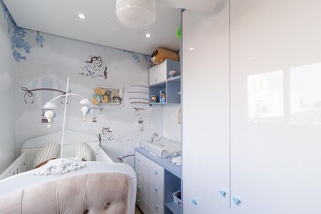 Casa à venda com 300m², 4 quartos e 8 vagas Casa à venda com 300m², 4 quartos e 8 vagasQuarto 2