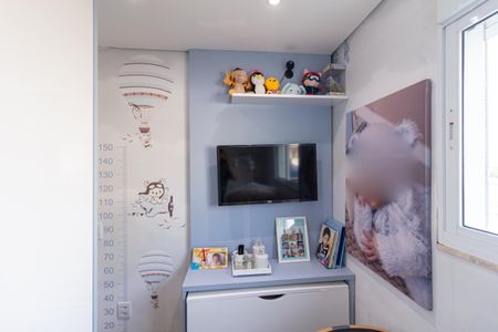 Casa à venda com 300m², 4 quartos e 8 vagas Casa à venda com 300m², 4 quartos e 8 vagasQuarto 2