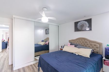 Casa à venda com 300m², 4 quartos e 8 vagas Casa à venda com 300m², 4 quartos e 8 vagasQuarto 1