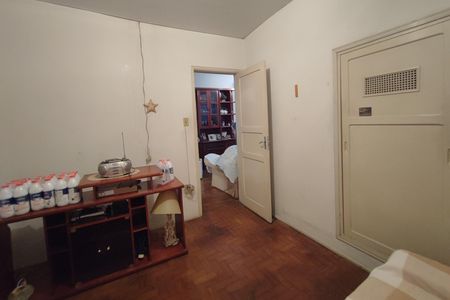 Casa à venda com 280m², 3 quartos e 2 vagas Casa à venda com 280m², 3 quartos e 2 vagasQuarto 2