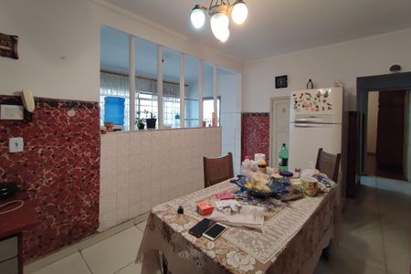 Casa à venda com 280m², 3 quartos e 2 vagas Casa à venda com 280m², 3 quartos e 2 vagasSala de Jantar