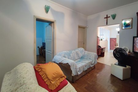 Casa à venda com 280m², 3 quartos e 2 vagas Casa à venda com 280m², 3 quartos e 2 vagasSala de Estar