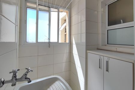 Apartamento à venda com 62m², 3 quartos e 1 vaga Apartamento à venda com 62m², 3 quartos e 1 vagaÁrea de Serviço