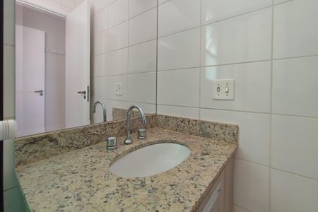 Apartamento à venda com 62m², 3 quartos e 1 vaga Apartamento à venda com 62m², 3 quartos e 1 vagaBanheiro Suíte