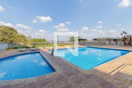 Apartamento à venda com 62m², 3 quartos e 1 vaga Apartamento à venda com 62m², 3 quartos e 1 vagaÁrea comum - Piscina