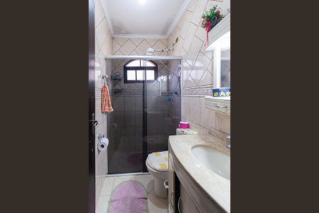 Casa à venda com 237m², 3 quartos e 4 vagas Casa à venda com 237m², 3 quartos e 4 vagasBanheiro