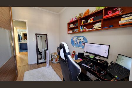 Casa à venda com 170m², 3 quartos e 2 vagas Casa à venda com 170m², 3 quartos e 2 vagasQuarto 3