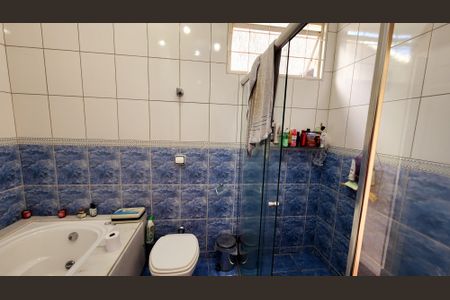 Casa à venda com 170m², 3 quartos e 2 vagas Casa à venda com 170m², 3 quartos e 2 vagasBanheiro da Suíte