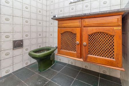 Casa à venda com 100m², 3 quartos e 1 vaga Casa à venda com 100m², 3 quartos e 1 vagaBanheiro da Suíte 1