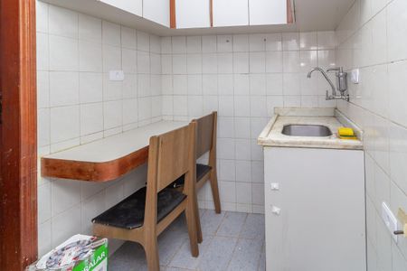 Casa à venda com 100m², 3 quartos e 1 vaga Casa à venda com 100m², 3 quartos e 1 vagaCozinha Superior