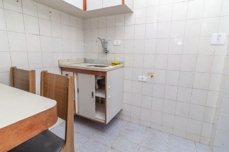 Casa à venda com 100m², 3 quartos e 1 vaga Casa à venda com 100m², 3 quartos e 1 vagaCozinha Superior