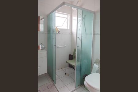 Casa à venda com 110m², 3 quartos e 2 vagas Casa à venda com 110m², 3 quartos e 2 vagasBanheiro