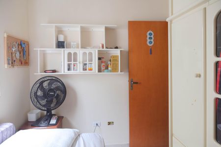 Casa à venda com 110m², 3 quartos e 2 vagas Casa à venda com 110m², 3 quartos e 2 vagasQuarto 2