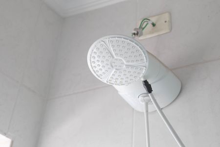 Casa à venda com 110m², 3 quartos e 2 vagas Casa à venda com 110m², 3 quartos e 2 vagasBanheiro da Suíte