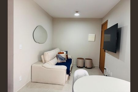 Apartamento para alugar com 2 quartos, 55m² em Vila Sao Paulo, Mogi das Cruzes
