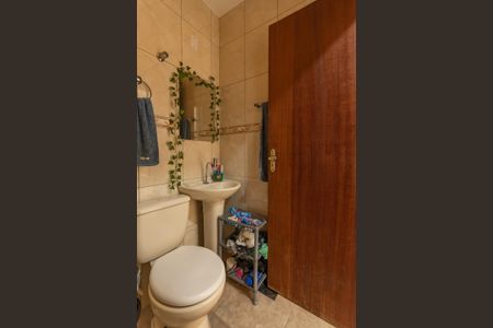 Casa à venda com 85m², 3 quartos e 1 vaga Casa à venda com 85m², 3 quartos e 1 vagaBanheiro Social