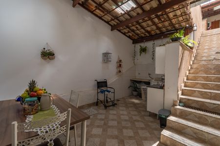 Casa à venda com 85m², 3 quartos e 1 vaga Casa à venda com 85m², 3 quartos e 1 vagaÁrea de Serviço