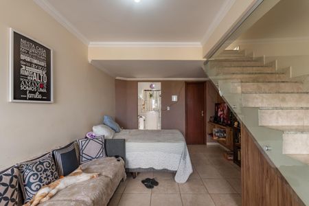 Casa à venda com 85m², 3 quartos e 1 vaga Casa à venda com 85m², 3 quartos e 1 vagaSala