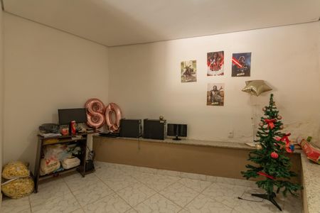 Casa à venda com 85m², 3 quartos e 1 vaga Casa à venda com 85m², 3 quartos e 1 vagaSuíte