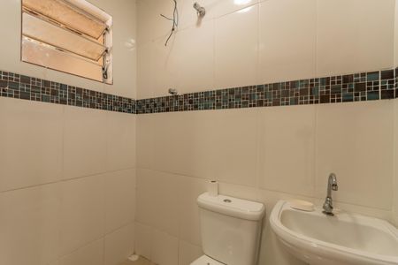 Casa à venda com 85m², 3 quartos e 1 vaga Casa à venda com 85m², 3 quartos e 1 vagaBanheiro Suíte