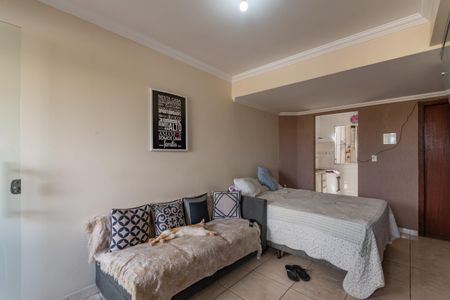 Casa à venda com 85m², 3 quartos e 1 vaga Casa à venda com 85m², 3 quartos e 1 vagaSala