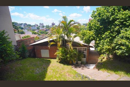 Casa à venda com 85m², 3 quartos e 1 vaga Casa à venda com 85m², 3 quartos e 1 vagaQuintal